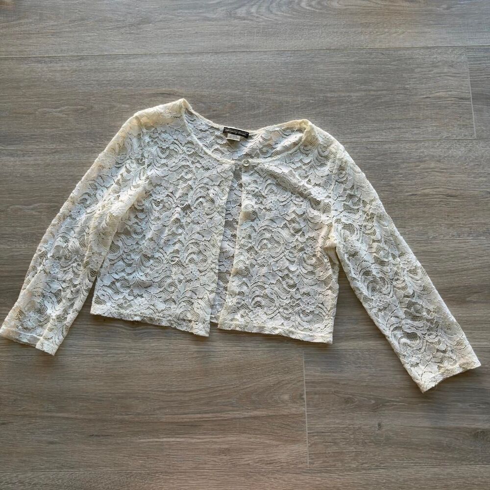 Intriguing Threads Womens Medium Cream Lace Cropped Cardigan VTG 90's Boho Bride
